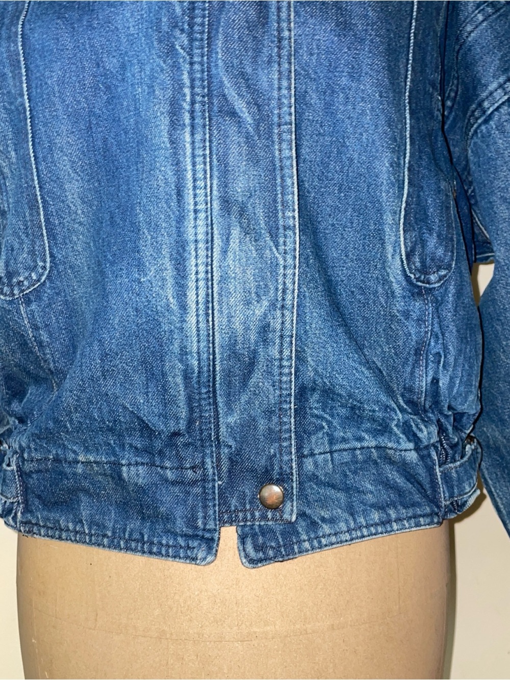 Source Unknown Dark Blue Denim Jean Jacket with Hood VNTGE - Picture 8 of 8